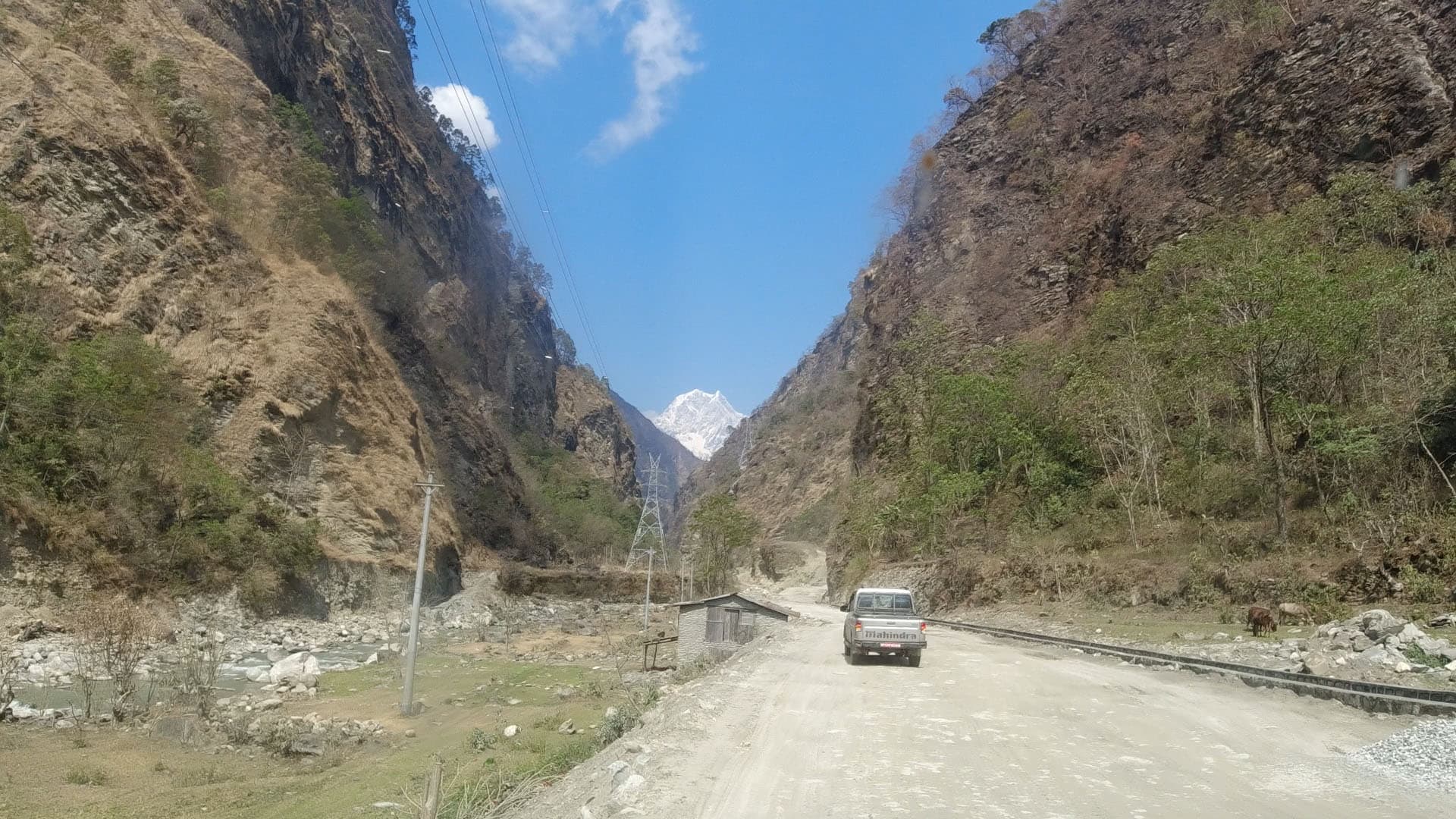 Adventure Jeep Ride to Manang